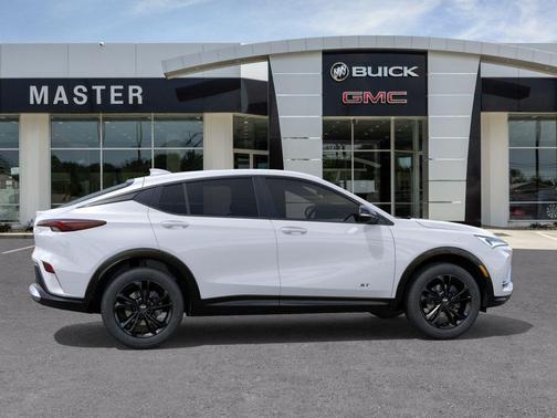 Summit White 2026 Buick Envista Sport Touring