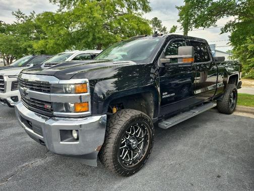 Black 2017 Chevrolet Silverado 2500 LT