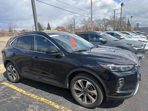 Black 2025 Ford Escape Platinum
