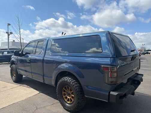 Blue 2019 Ford F-150 XLT