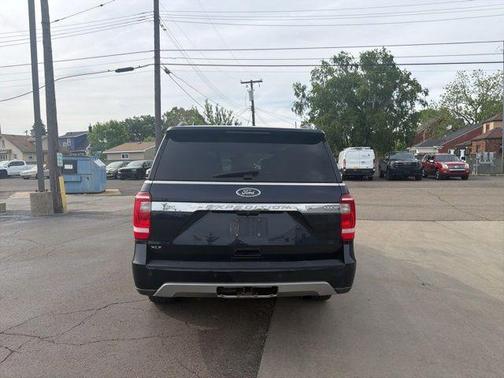 Blue Metallic 2021 Ford Expedition Max XLT