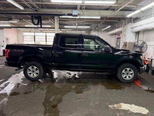 Dark Blue 2017 Ford F-150 XLT