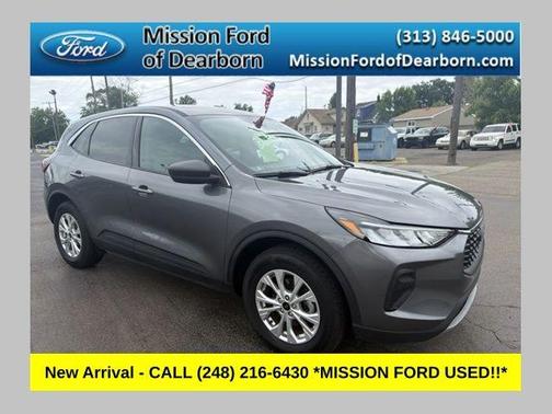 Gray Metallic 2024 Ford Escape Active