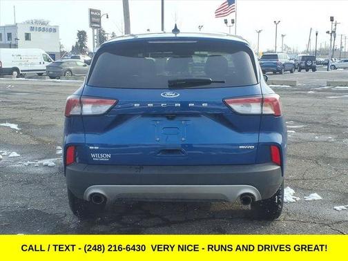 2022 Ford Escape SE