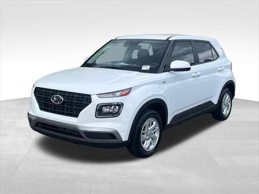 2025 Hyundai VENUE SE