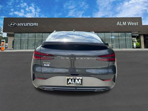 2025 Genesis GV60 Standard RWD