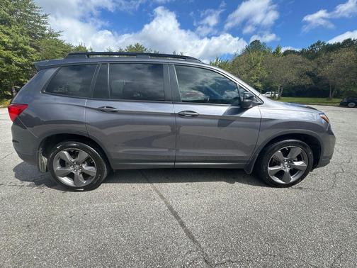 2021 Honda Passport 2WD Touring