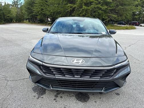 2025 Hyundai ELANTRA Sport