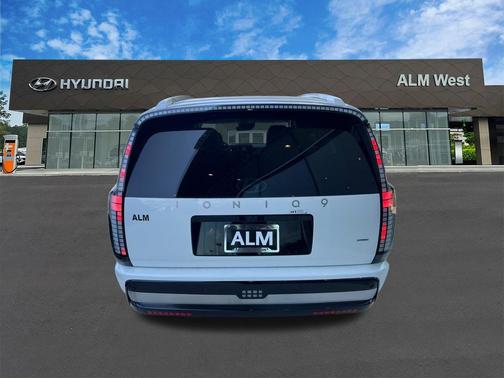 2026 Hyundai IONIQ 9 Performance Calligraphy