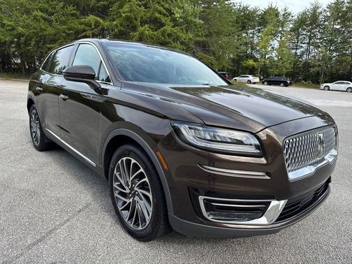 2020 Lincoln Nautilus Reserve