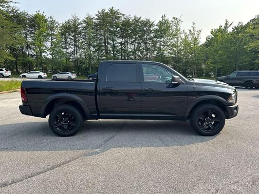 2022 RAM 1500 Classic SLT