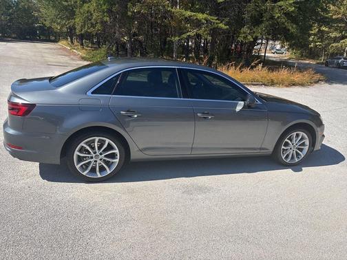 2019 Audi A4 2.0T Premium