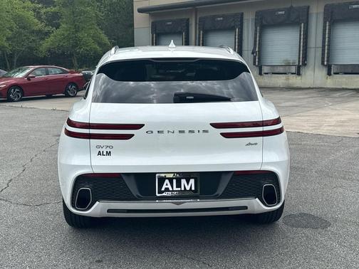 2024 Genesis GV70 2.5T AWD