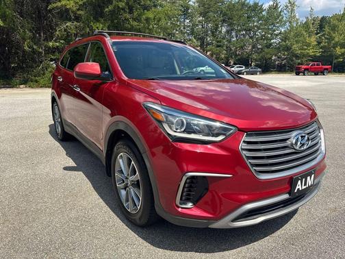 2017 Hyundai SANTA FE SE