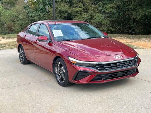 2024 Hyundai ELANTRA Limited