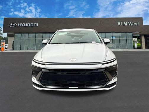 2026 Hyundai SONATA SEL