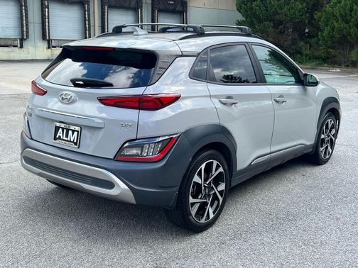 2022 Hyundai KONA Limited