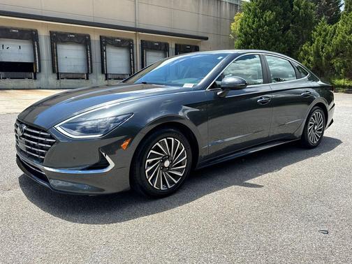 2022 Hyundai SONATA Hybrid Limited