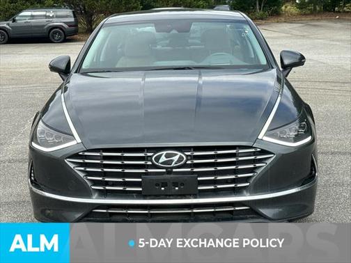 2022 Hyundai SONATA Hybrid Limited
