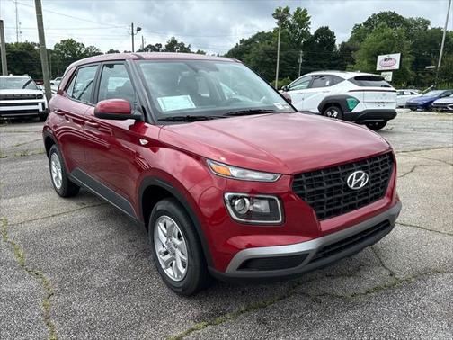 2025 Hyundai VENUE SE