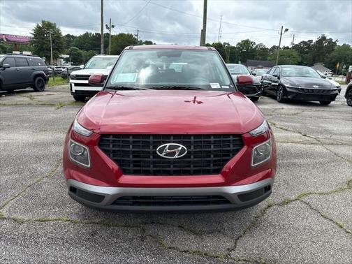 2025 Hyundai VENUE SE