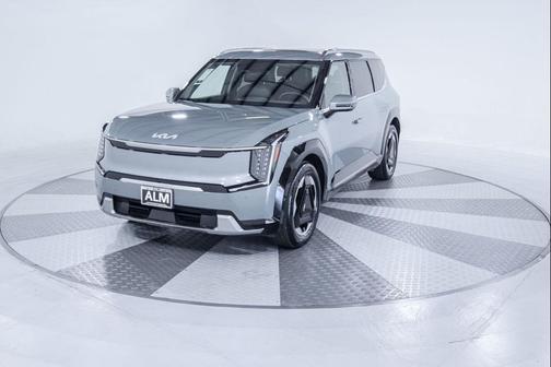 2024 Kia EV9 Land