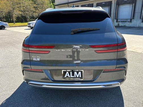 2025 Genesis Electrified GV70 Advanced AWD