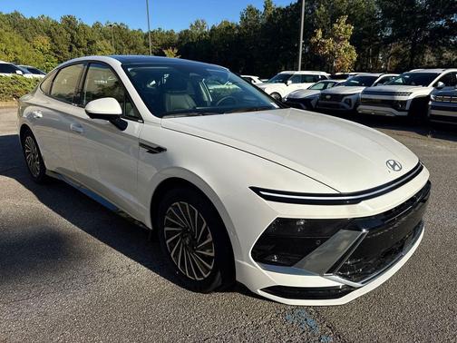 2025 Hyundai SONATA Hybrid Limited
