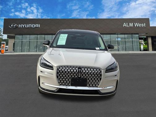 2024 Lincoln Corsair Premiere