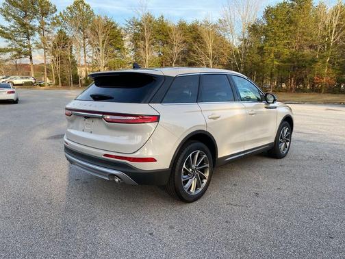 2024 Lincoln Corsair Premiere