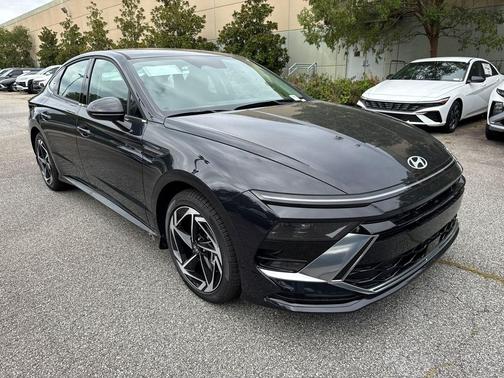 2026 Hyundai SONATA SEL