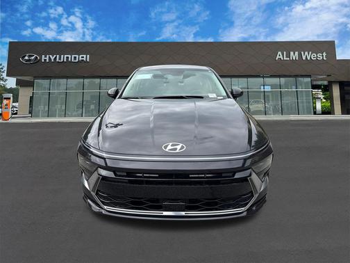 2026 Hyundai SONATA SEL