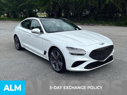 2025 Genesis G70 2.5T RWD