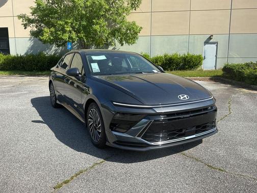 2025 Hyundai SONATA Hybrid SE