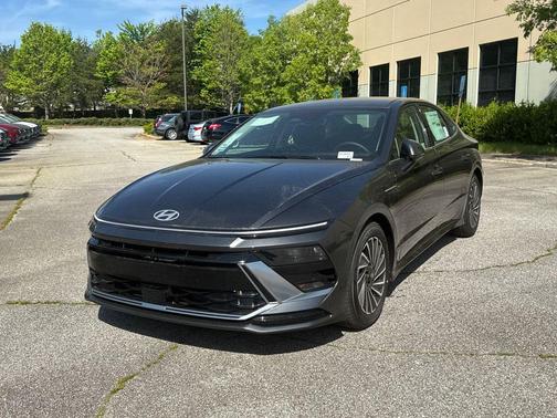 2025 Hyundai SONATA Hybrid SE