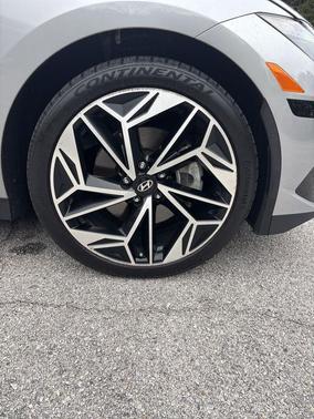 2023 Hyundai IONIQ 6 SEL