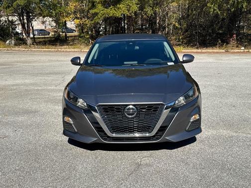 2022 Nissan Altima S FWD