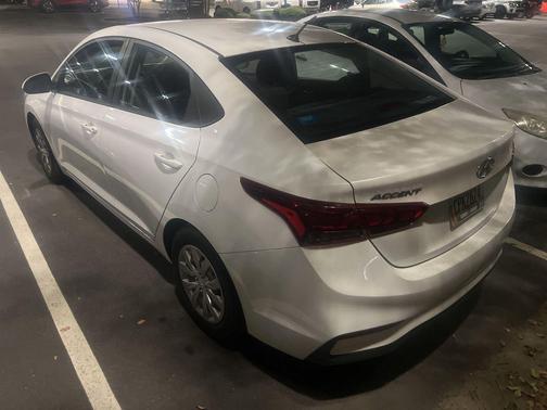 2019 Hyundai Accent SE