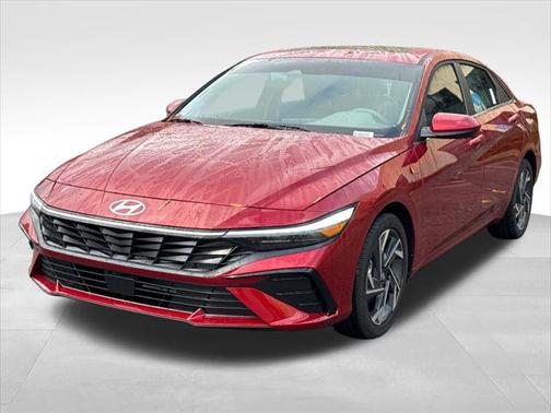 2025 Hyundai ELANTRA SEL
