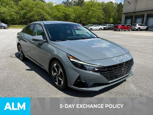 2022 Hyundai ELANTRA Limited
