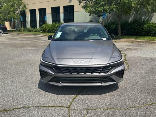 2025 Hyundai ELANTRA Sport