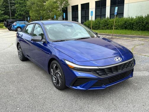 2025 Hyundai ELANTRA Sport