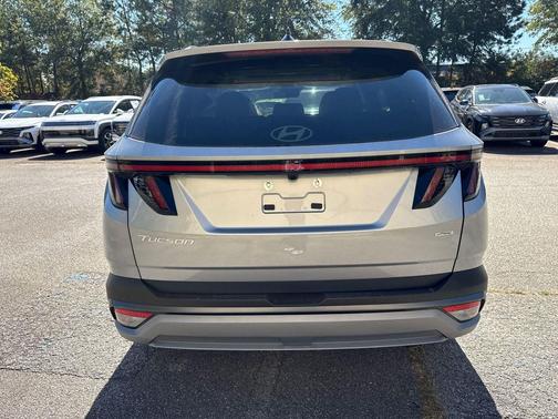 2026 Hyundai TUCSON SEL Convenience