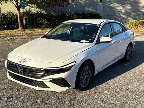 2026 Hyundai ELANTRA HEV Blue