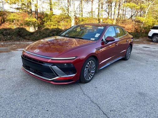 2025 Hyundai SONATA Hybrid SE