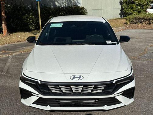 2026 Hyundai ELANTRA Sport