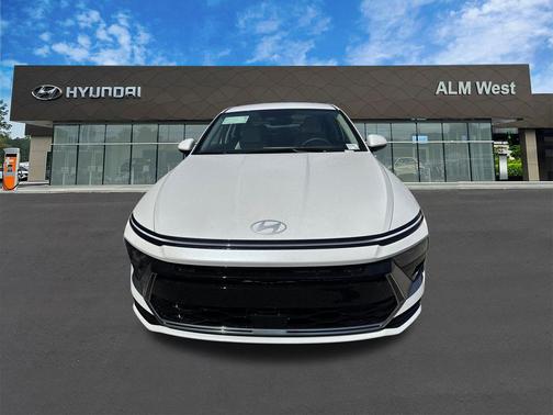 2026 Hyundai SONATA SEL