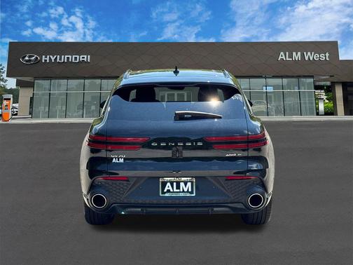 2025 Genesis GV70 3.5T AWD Sport