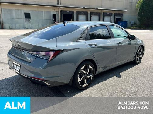 2022 Hyundai ELANTRA HEV Limited