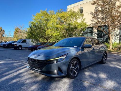 2022 Hyundai ELANTRA HEV Limited
